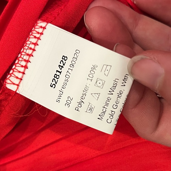 Tiered Red Pleated Off-the-Shoulder Dress - Picture 4 of 10